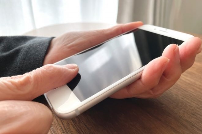 高齢者を食い物にする出会い系サイトの罠｜返金請求を成功に導く専門サポート